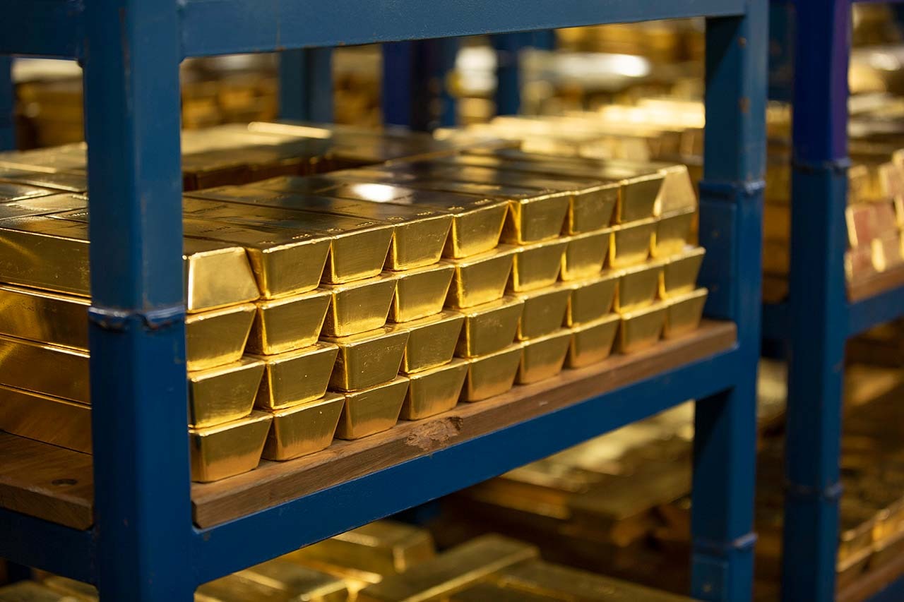 imgi_5_Inset-Photos-1280px-Bank-of-England-Gold-Bullion-Bars